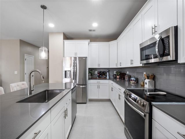 4531 HILLINGDAM ROAD, Davenport, FL 33837