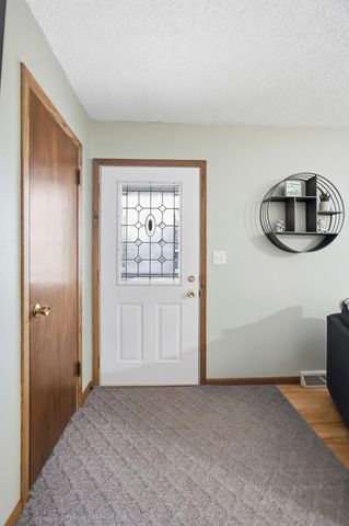 77 18th Avenue N, Fargo, ND 58102