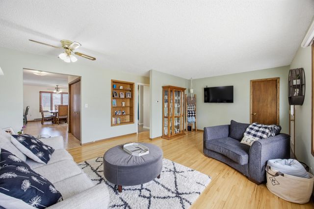 77 18th Avenue N, Fargo, ND 58102