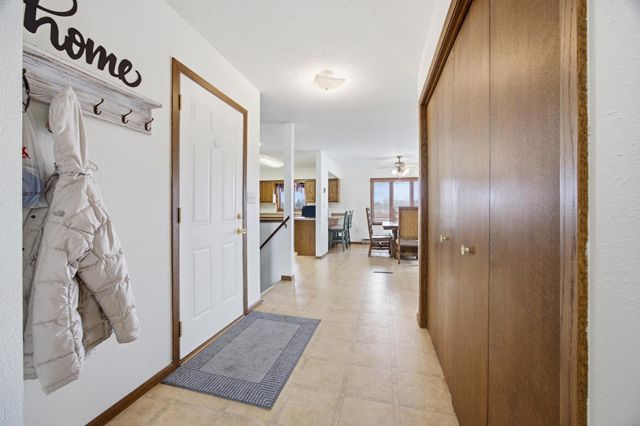 77 18th Avenue N, Fargo, ND 58102