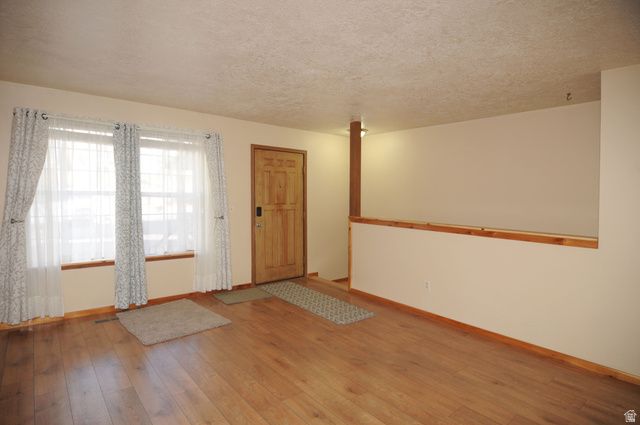 1677 E 1450 S, Ogden, UT 84404