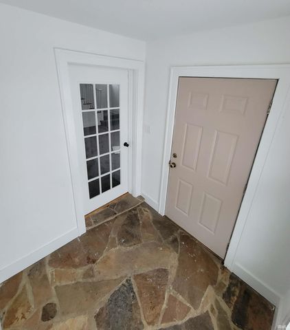 806 S 23Rd Street, South Bend, IN 46615