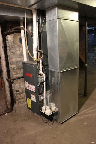 806 S 23Rd Street, South Bend, IN 46615