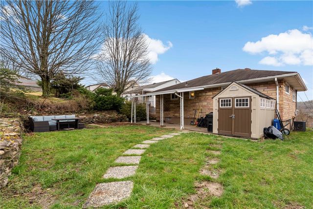 1628 Filmore St, Aliquippa, PA 15001