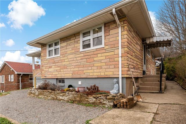 1628 Filmore St, Aliquippa, PA 15001