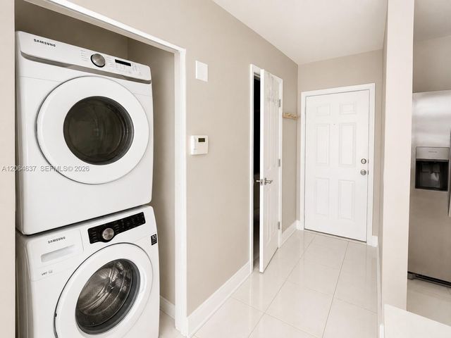 8201 Fairway Rd 8201, Sunrise, FL 33351