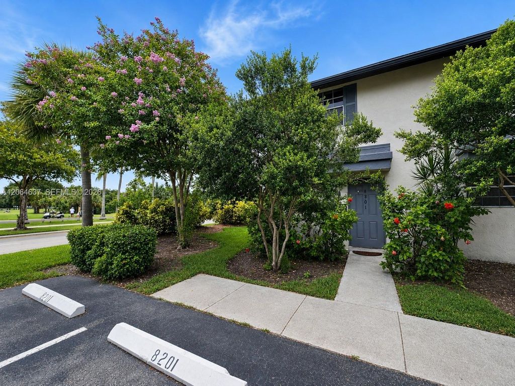 8201 Fairway Rd 8201, Sunrise, FL 33351