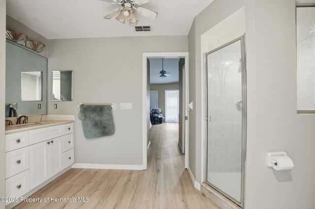 8038 Madrid Road, Weeki Wachee, FL 34613