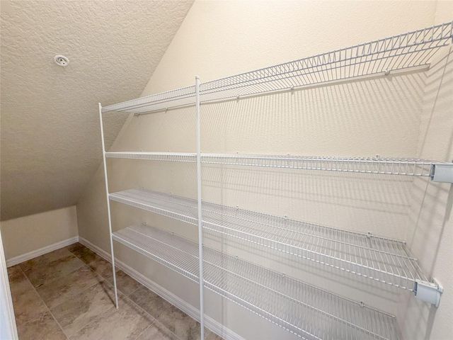 10537 GLOWING BEACON STREET, Orlando, FL 32829