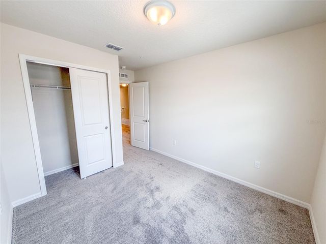 10537 GLOWING BEACON STREET, Orlando, FL 32829