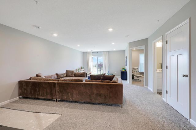 6743 Bluestem Way, Minnetrista, MN 55364