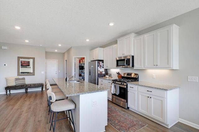6743 Bluestem Way, Minnetrista, MN 55364
