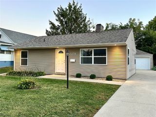 2251 4th Avenue, Marion, IA 52302