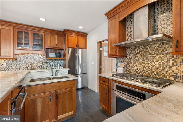 274 NASSAU ST, Princeton, NJ 08540