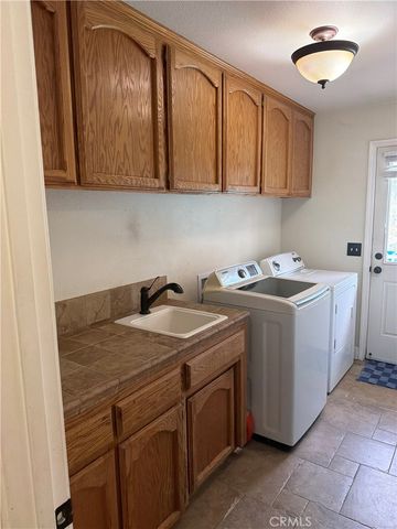 30065 Tioga Drive, Coarsegold, CA 93614