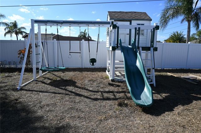 4616 SW Nackman Ter, Port St. Lucie, FL 34953