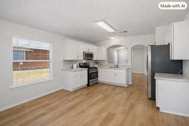 1118 Remington DR, Leander, TX 78641