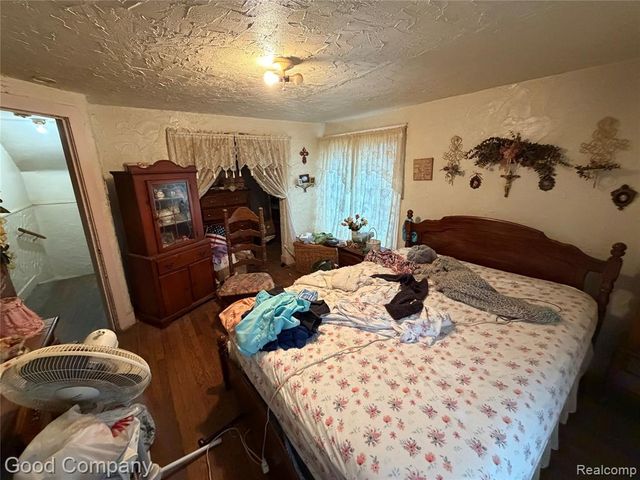 403 Maple Street, Wyandotte, MI 48192