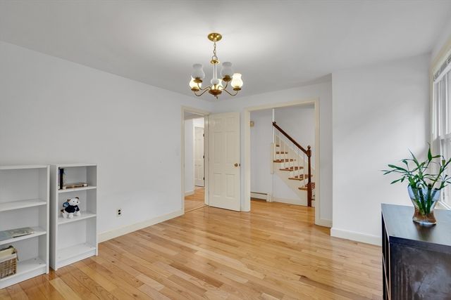 32 Dewey Rd, Lexington, MA 02420