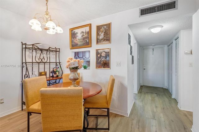 6000 NW 64th Avenue 110, Tamarac, FL 33319
