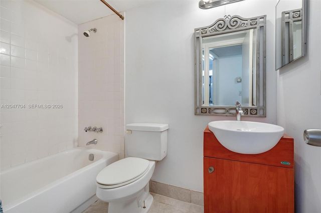 6000 NW 64th Avenue 110, Tamarac, FL 33319