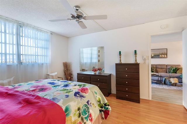 6000 NW 64th Avenue 110, Tamarac, FL 33319