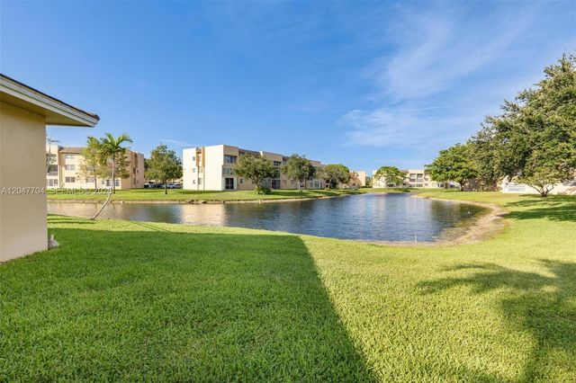 6000 NW 64th Avenue 110, Tamarac, FL 33319