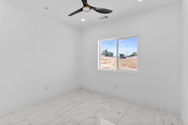 36950 Pauline Avenue, Madera, CA 93636