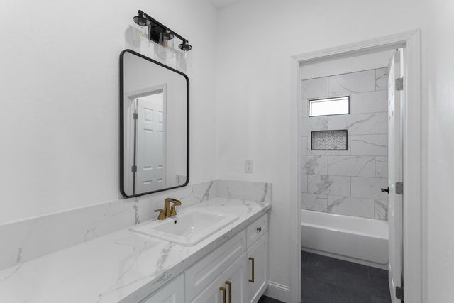 36950 Pauline Avenue, Madera, CA 93636