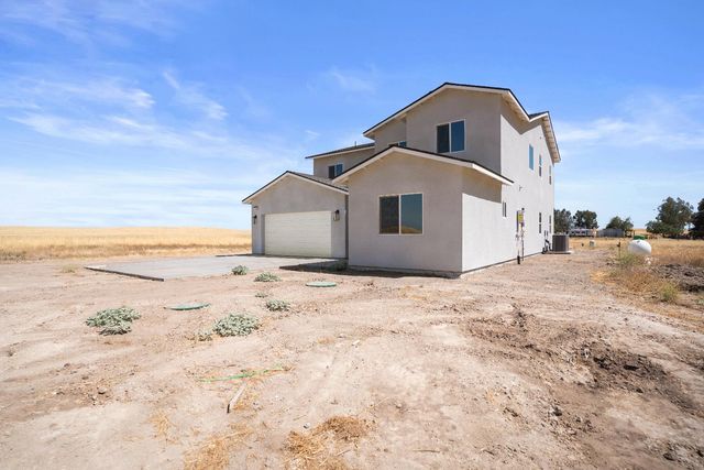 36950 Pauline Avenue, Madera, CA 93636