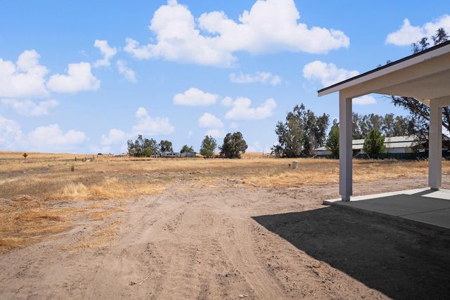 36950 Pauline Avenue, Madera, CA 93636