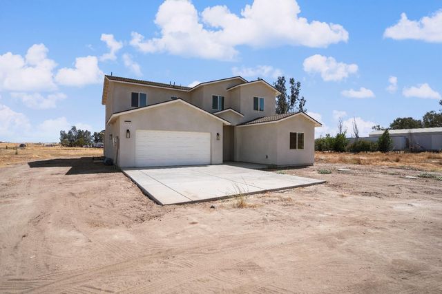 36950 Pauline Avenue, Madera, CA 93636