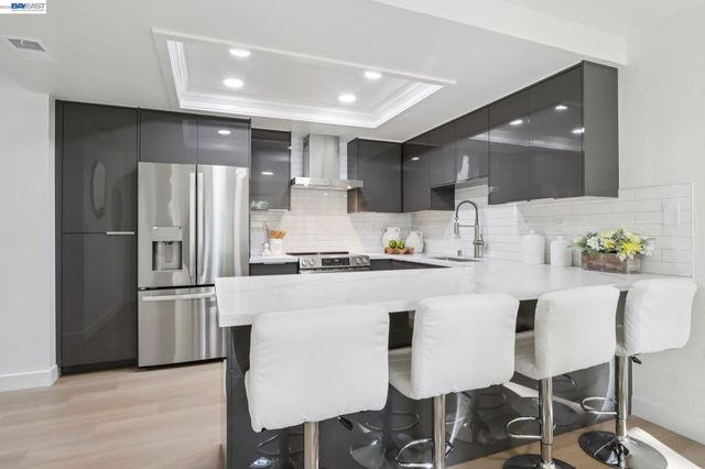 3168 Courthouse Drive, Union City, CA 94587