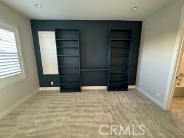 110 Sierra Madre, Lake Forest (el Toro), CA 92630