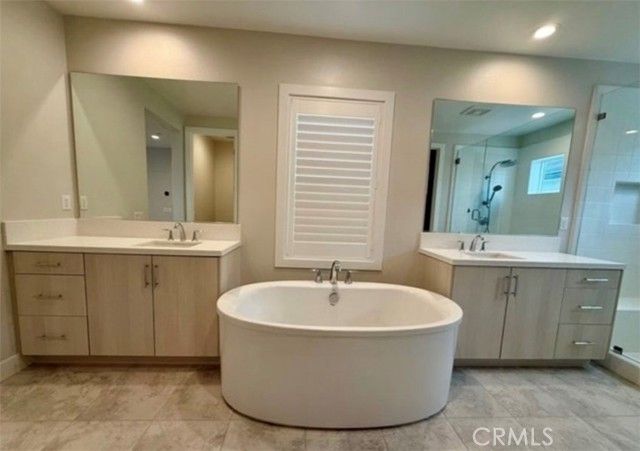 110 Sierra Madre, Lake Forest (el Toro), CA 92630