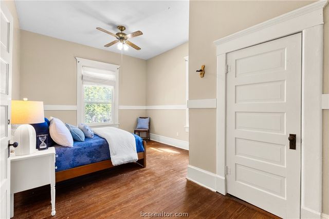 1121 Ursuline Avenue, Bryan, TX 77803