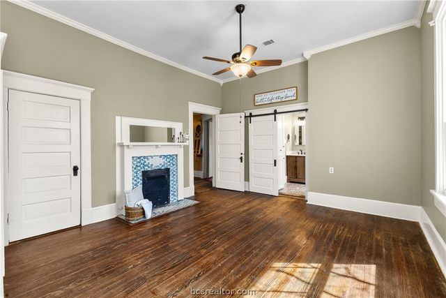 1121 Ursuline Avenue, Bryan, TX 77803