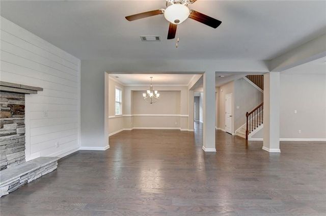 955 Laura Jean Court, Buford, GA 30518