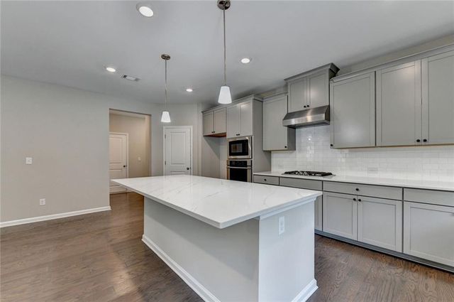955 Laura Jean Court, Buford, GA 30518