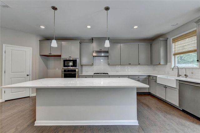 955 Laura Jean Court, Buford, GA 30518