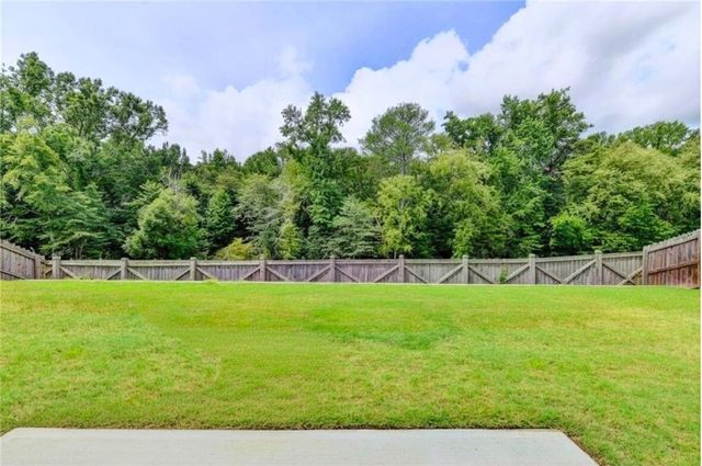 955 Laura Jean Court, Buford, GA 30518