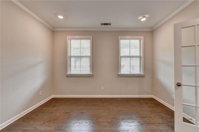 955 Laura Jean Court, Buford, GA 30518