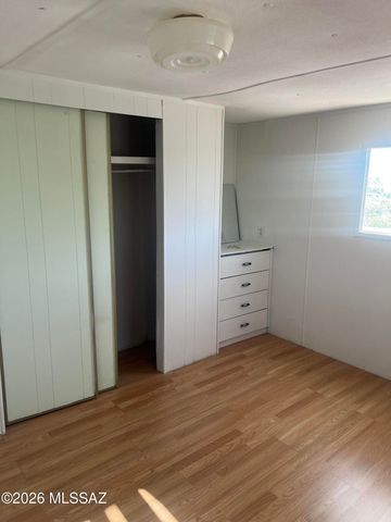 9690 W Sky Blue Drive, Tucson, AZ 85735