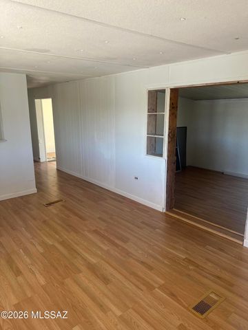 9690 W Sky Blue Drive, Tucson, AZ 85735