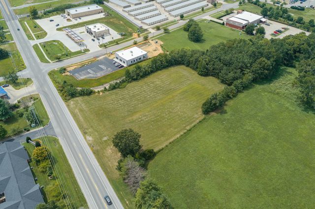 2365 Highway 31, W, White House, TN 37188