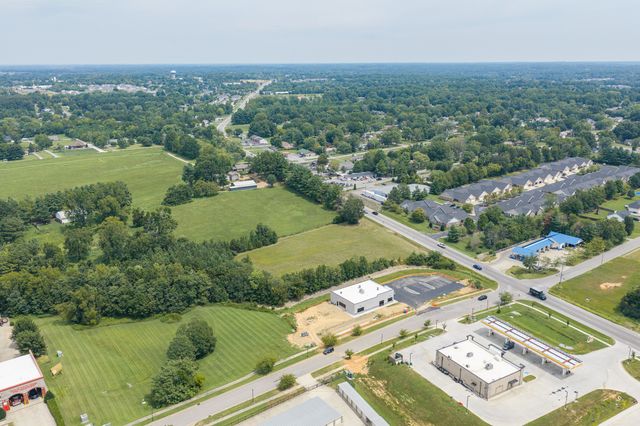2365 Highway 31, W, White House, TN 37188