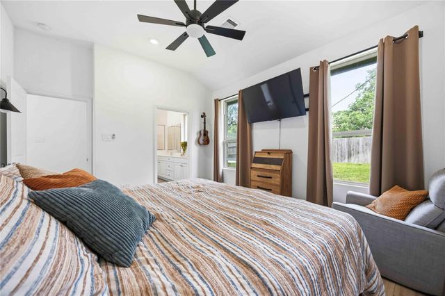 35432 Woodtrace Circle, Pinehurst, TX 77362