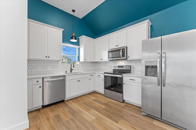 17070 Marie Village Drive, Conroe, TX 77306