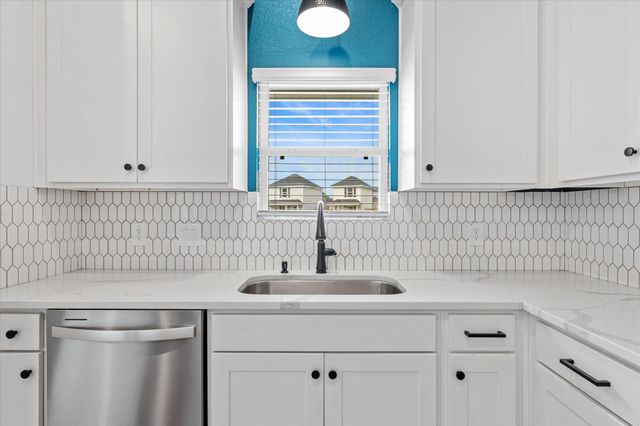 17070 Marie Village Drive, Conroe, TX 77306