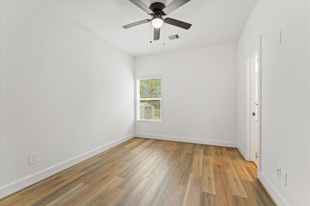 17070 Marie Village Drive, Conroe, TX 77306